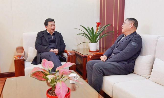 湖南省远景智库院长北冰与衡阳市委书记秦国文叙会