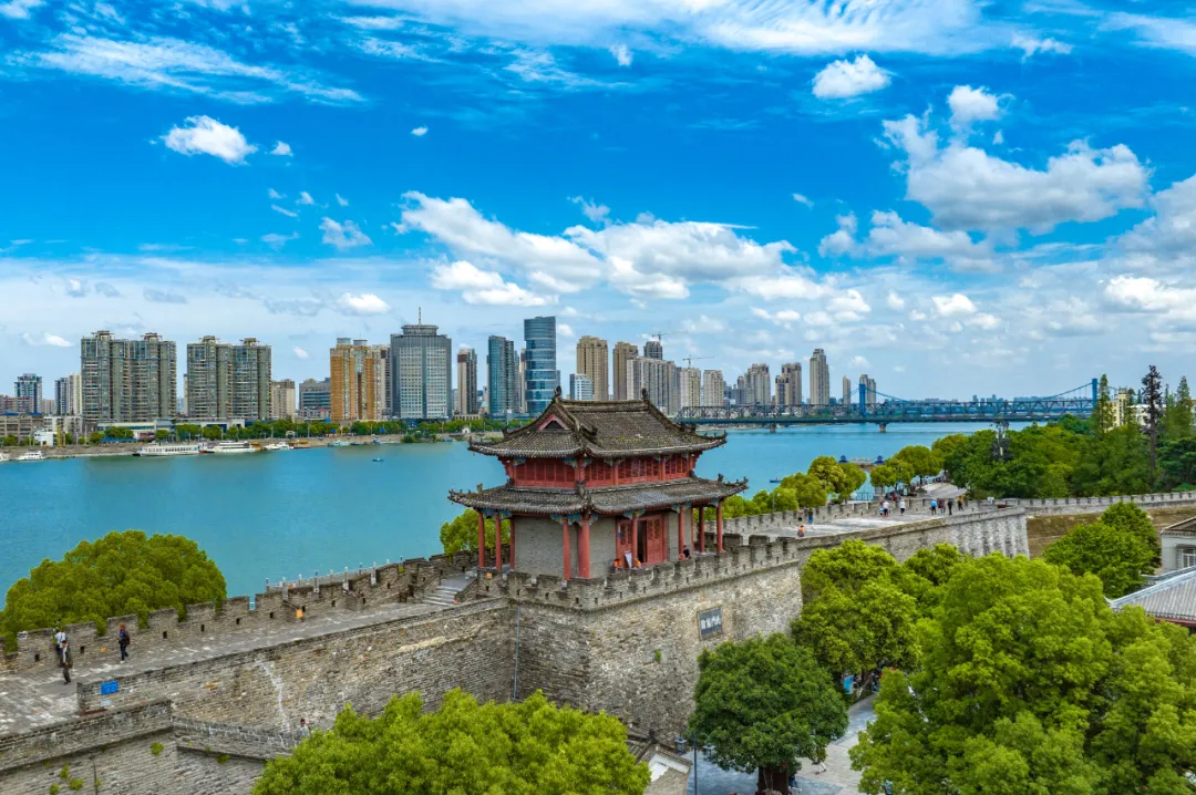 襄阳古城.jpg
